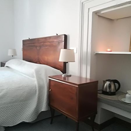 Civico 10 Hotel Gubbio Buitenkant foto