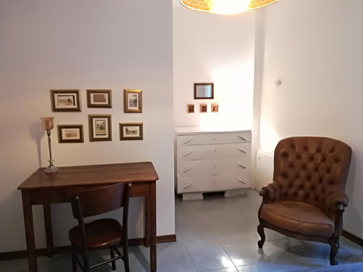 Civico 10 Hotel Gubbio Buitenkant foto